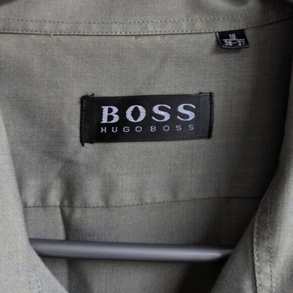 Hugo Boss button down dress shirt - green - Picture 3 of 6